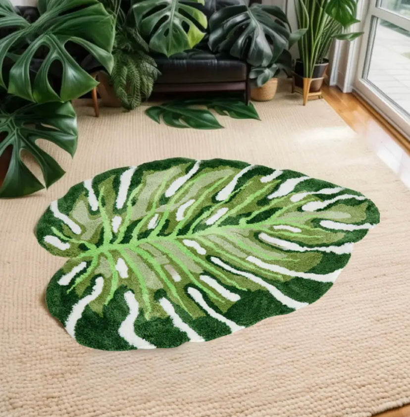 MONSTERA LEAF RUG