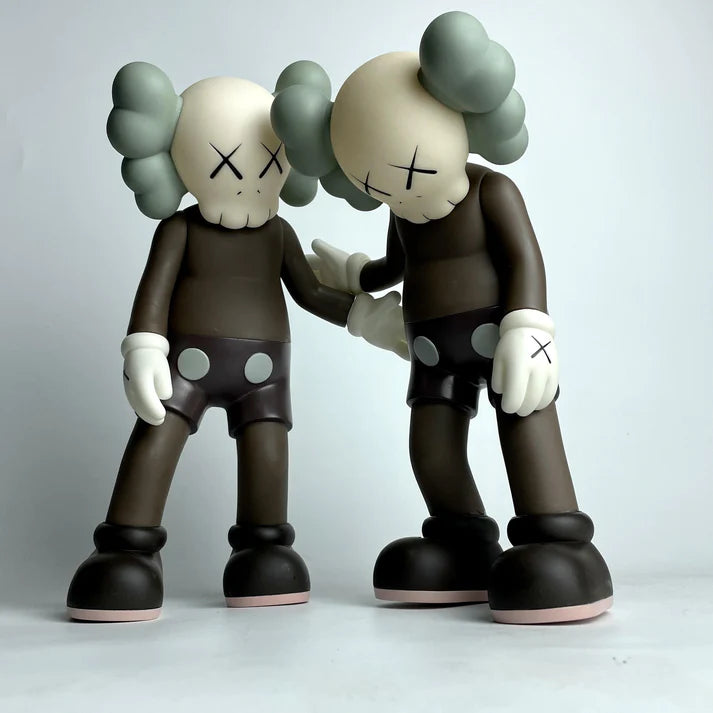 KAWS ALONG THE WAY