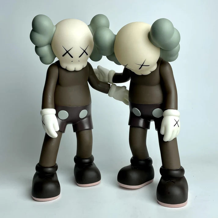 KAWS ALONG THE WAY