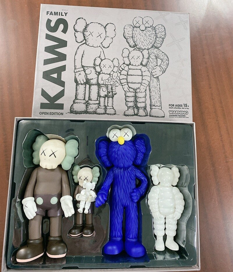 KAWS FAMILY SERIES REPLICAS