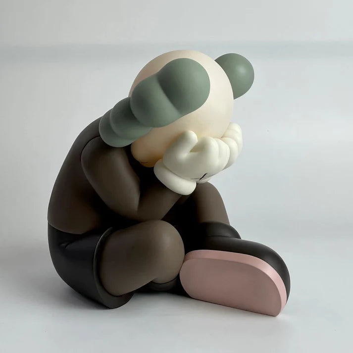 KAWS SEPARATED FIGURE REPLICAS – PiratesCoveStudio